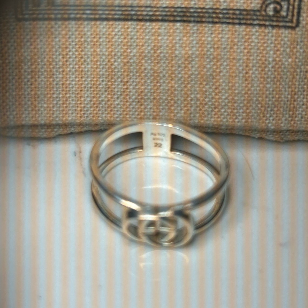 Gucci Silver Double Band Interlocking G Logo Ring - Picture 4 of 5